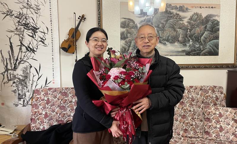 14党委常委胡咏梅看望慰问副院级调研员王光全.jpg 14党委常委胡咏梅看望慰问副院级调研员王光全.jpg
