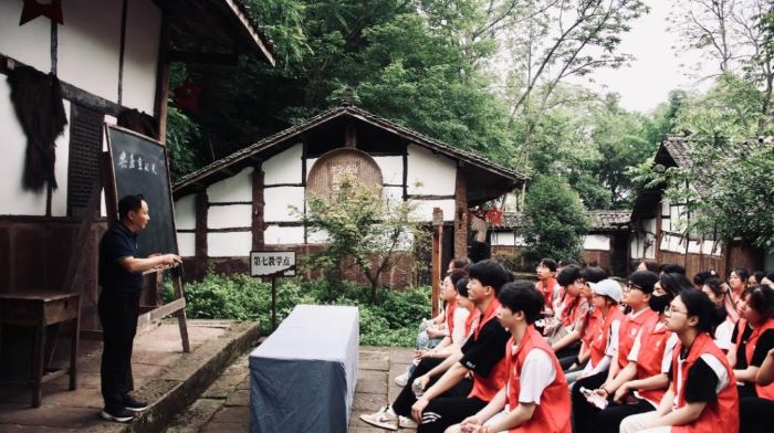 图片12.jpg 图片12.jpg